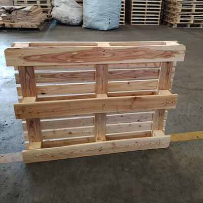 Bom preço Paleta de madeira certificada EPAL com tamanho personalizável e elevada durabilidade para transporte e armazenagem on-line